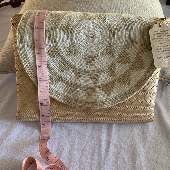 Purse - Picture 2 of 4